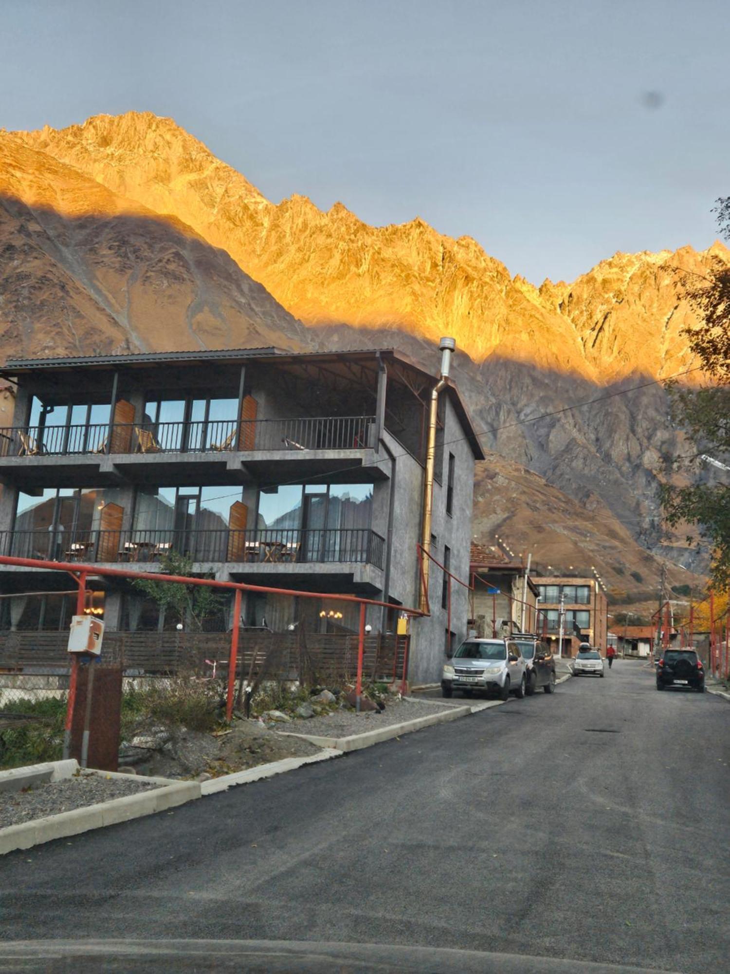 Best View Kazbegi エクステリア 写真